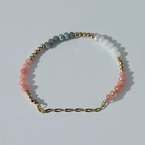 7” Elegant Beaded Gold Bracelet ✨